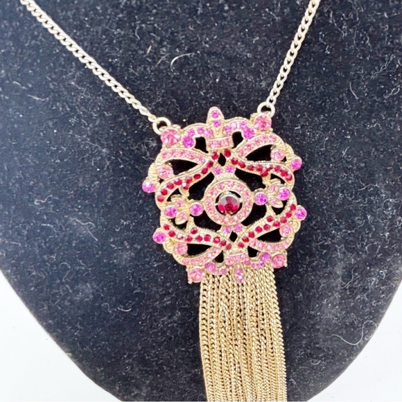 Round Entwined Pink Red Stone Filigree Necklace With Fringe Detail Up To 24” - Picture 2 of 8